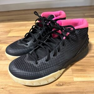 Nike Basketball Sneakers